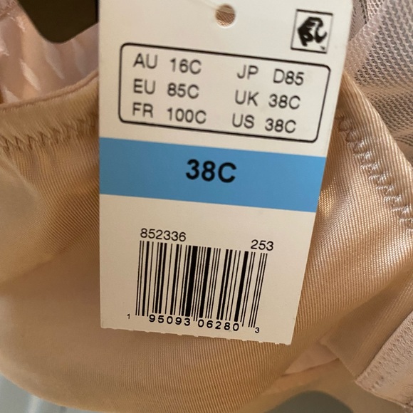 Wacoal Elevated allure wire free bra rose dust - Picture 3 of 7